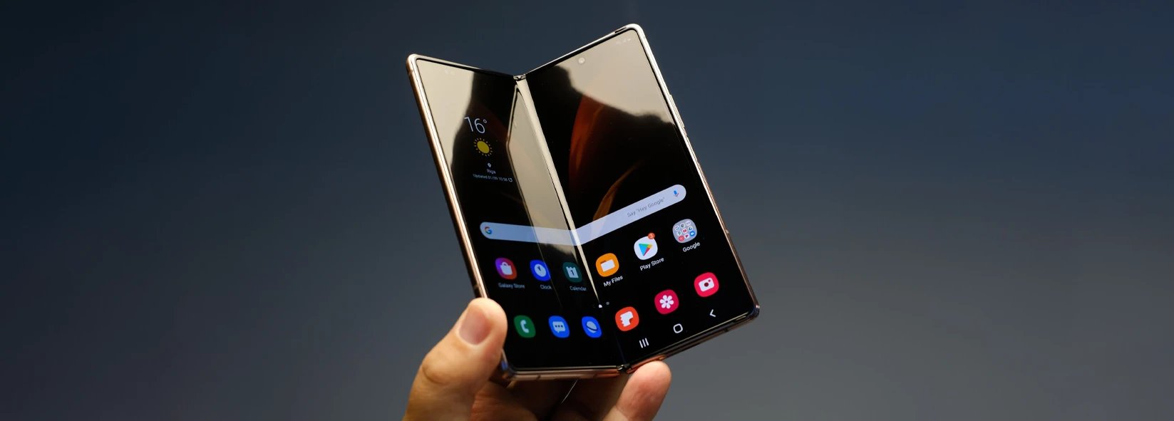 Foldable Phones Explained: How Hinges, Flexible Screens and Creases Work — and Whether One Is Right for You